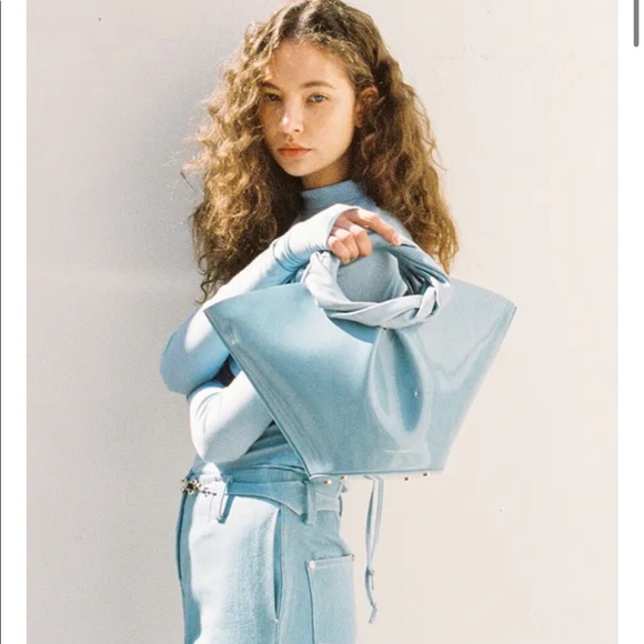 Wconcept LATELEE STUDIO
Bobbin Bag, Maya Blue - Picture 1 of 8